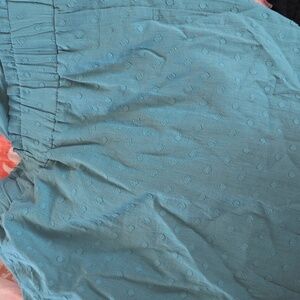 273: reitmans NEW clip dot skirt